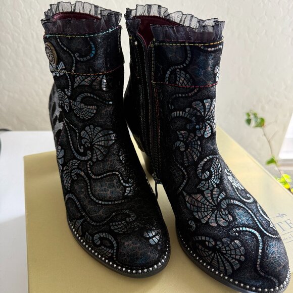 Women's L"ARTISTE Ankle Boots Size 37 (US 6.5) stunning - Picture 13 of 13
